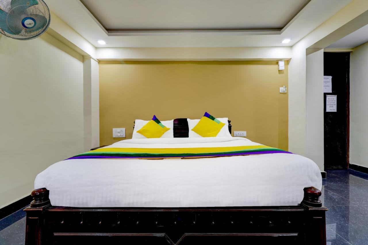 Itsy By Treebo - Hill View Hotel Madikeri Kültér fotó
