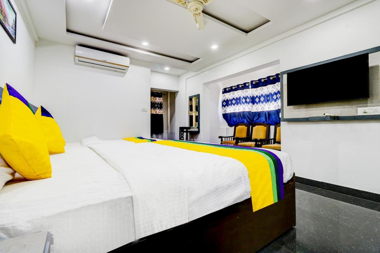 Itsy By Treebo - Hill View Hotel Madikeri Kültér fotó